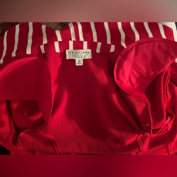 Like new St John Red and White blazer. Marie Gray Collection. - Picture 6 of 6